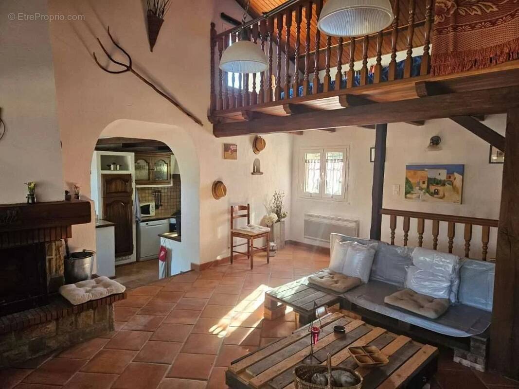 Maison à ASCROS