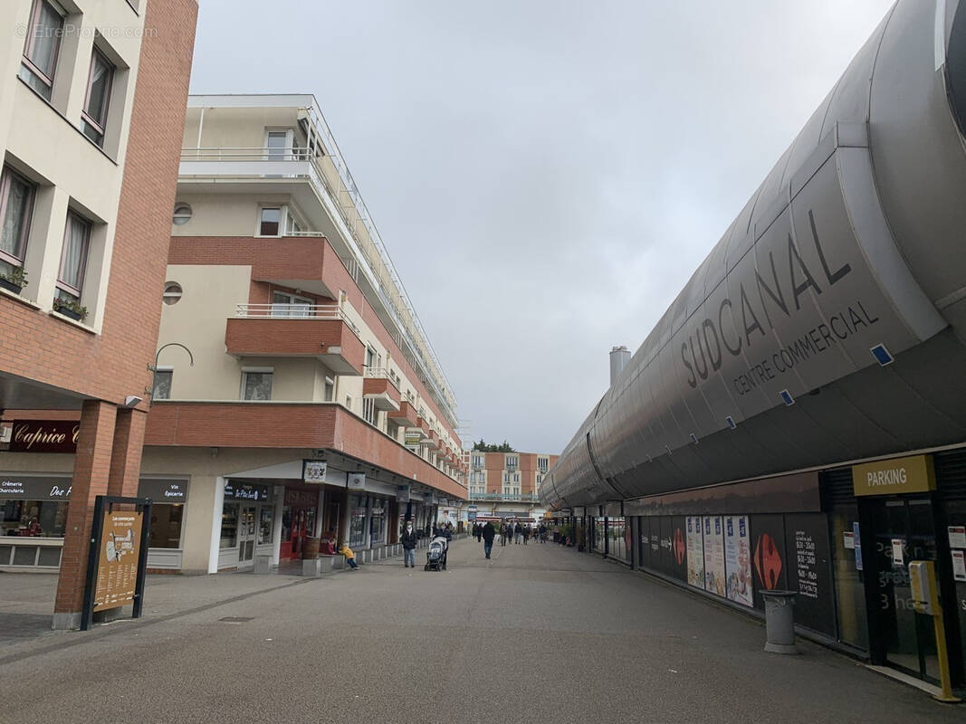 Appartement à MONTIGNY-LE-BRETONNEUX