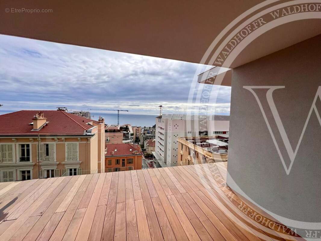 Appartement à BEAUSOLEIL