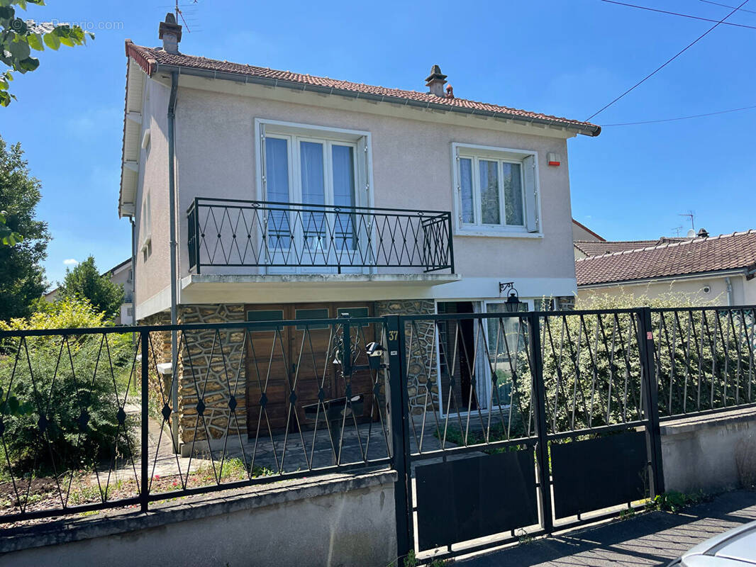 Maison à AULNAY-SOUS-BOIS