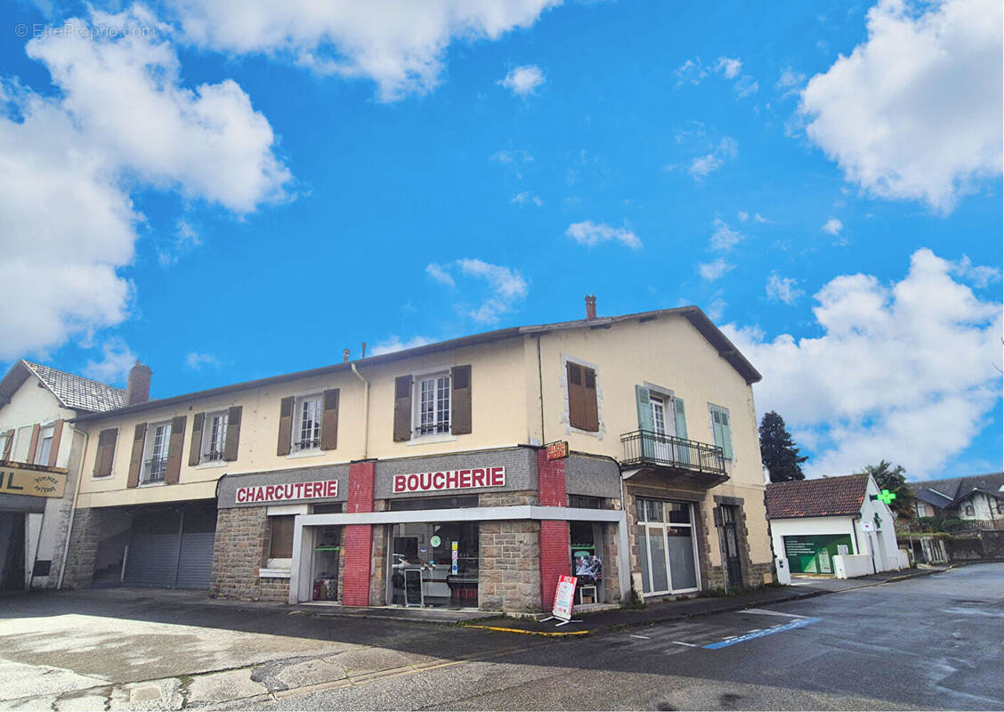 Commerce à PAU