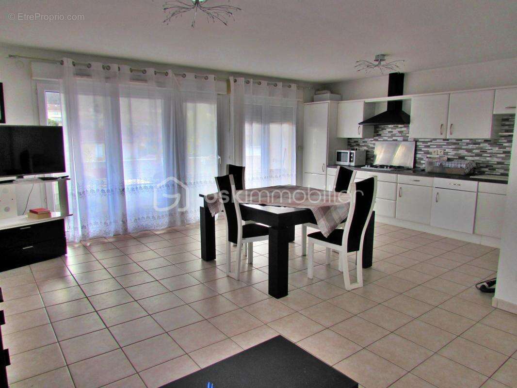 Appartement à BOURGOIN-JALLIEU