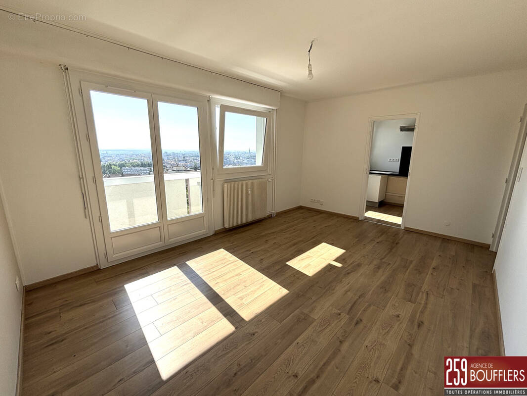 Appartement à LAXOU