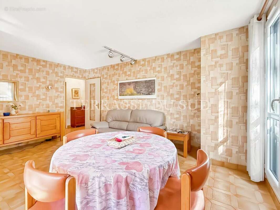 Appartement à MARSEILLE-13E