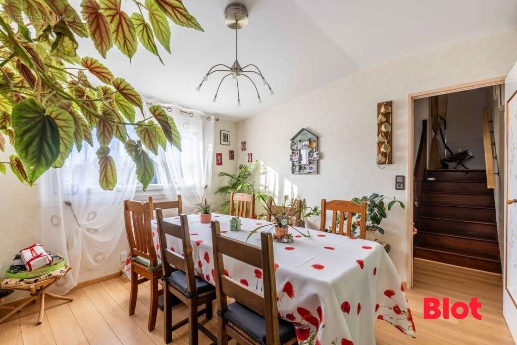 Maison à ACIGNE