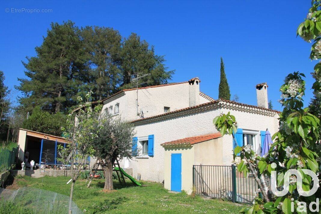 Photo 1 - Maison à LAROQUE