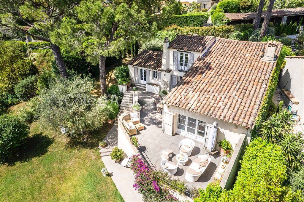 Maison à MOUANS-SARTOUX
