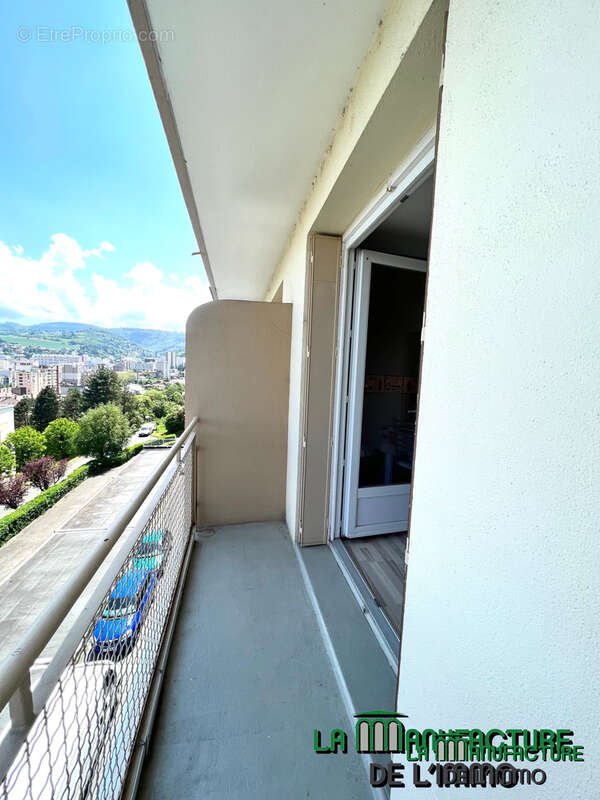 Appartement à SAINT-ETIENNE