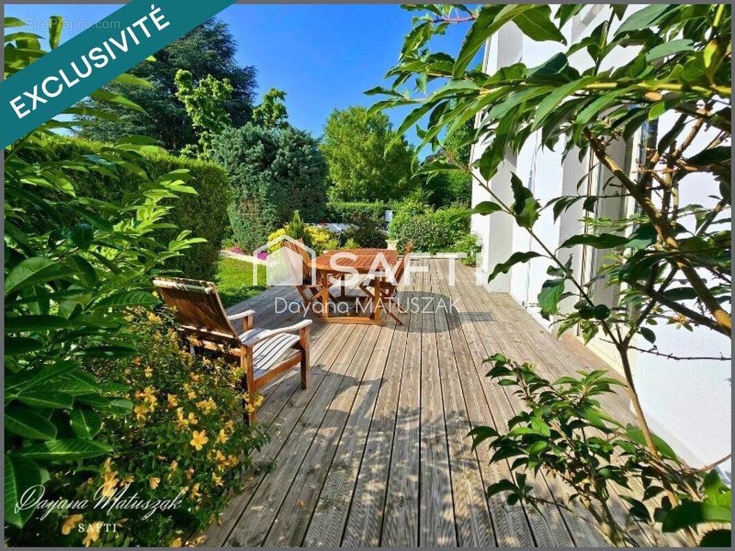 Photo 1 - Maison à VILLENNES-SUR-SEINE