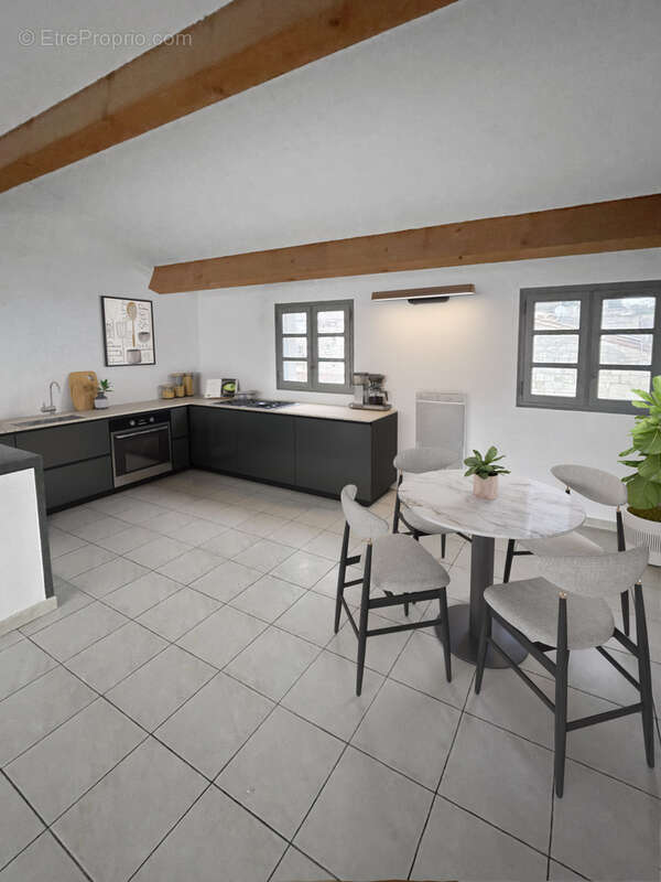 Appartement à BEAUCAIRE