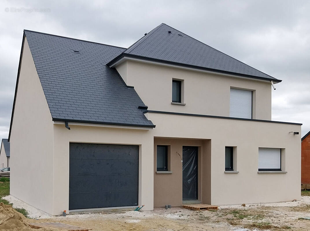 Maison à SAINT-SATURNIN