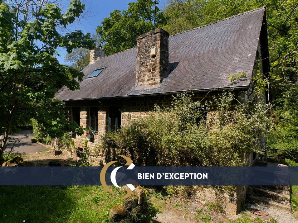 Maison à SENS-DE-BRETAGNE