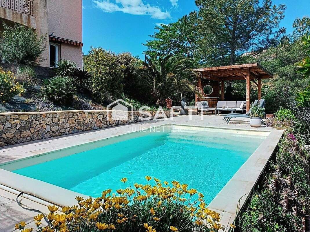 Photo 3 - Maison à ROQUEBRUNE-SUR-ARGENS