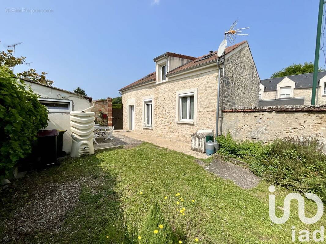 Photo 1 - Maison à BOISSY-LE-CUTTE