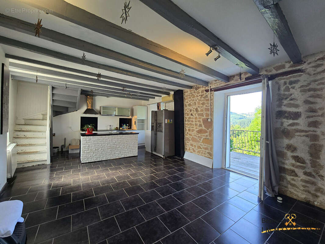 Maison à GRANDRIS
