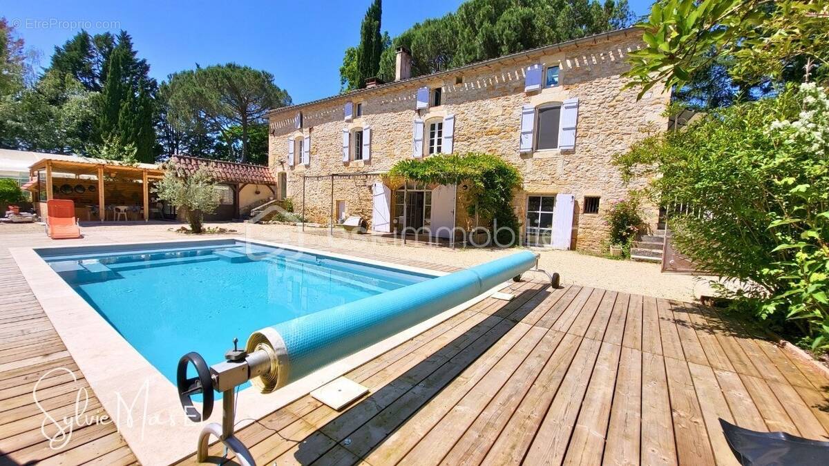 Maison à DURAVEL