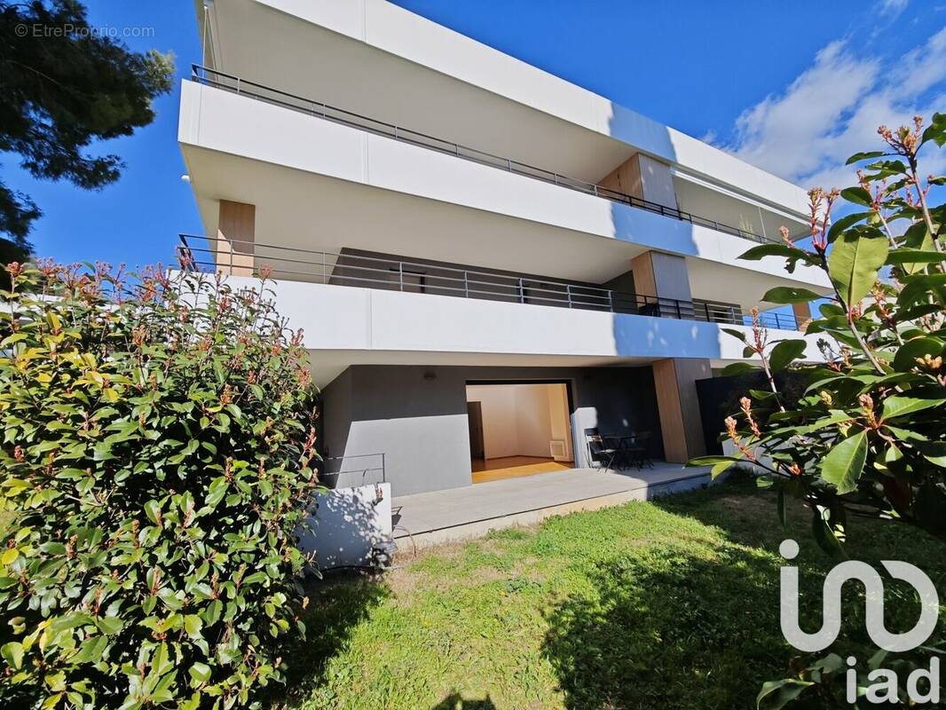 Photo 1 - Appartement à SAINT-JEAN-DE-VEDAS