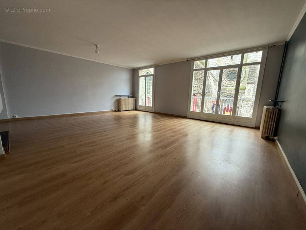 Appartement à BEAUVAIS