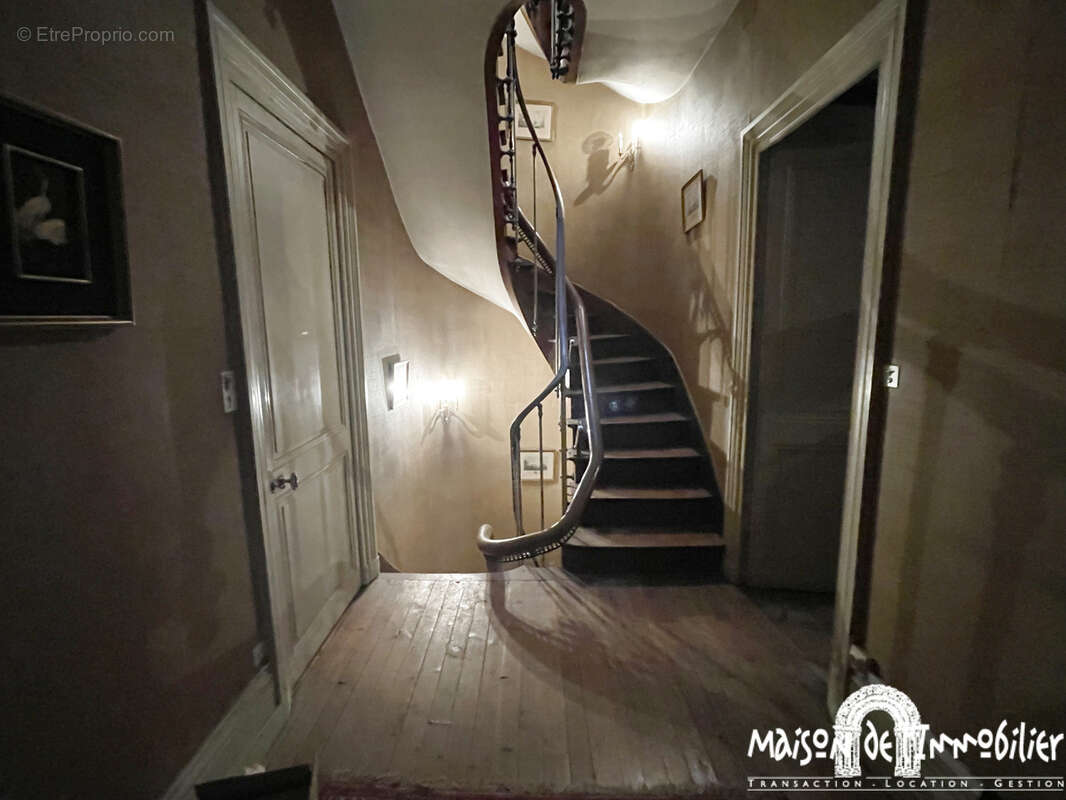 Appartement à COGNAC