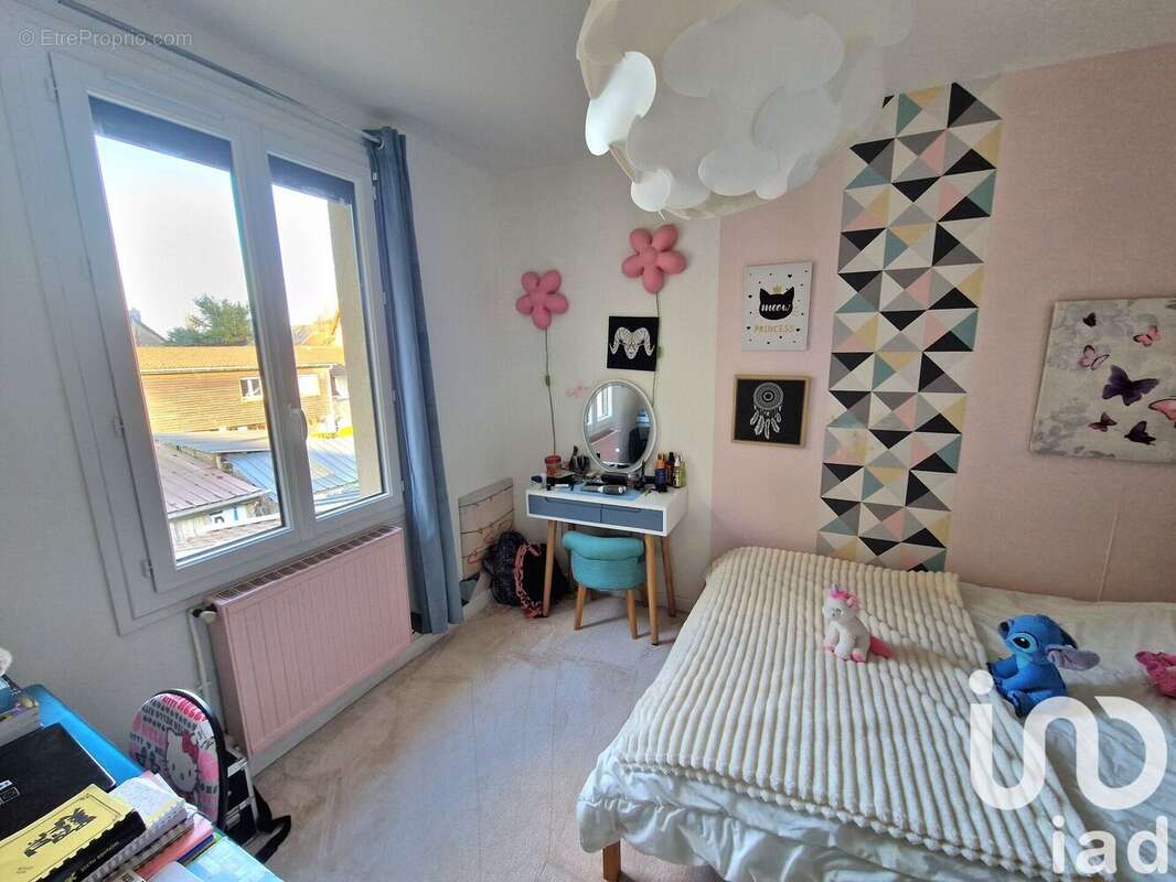 Photo 6 - Maison à CANTELEU