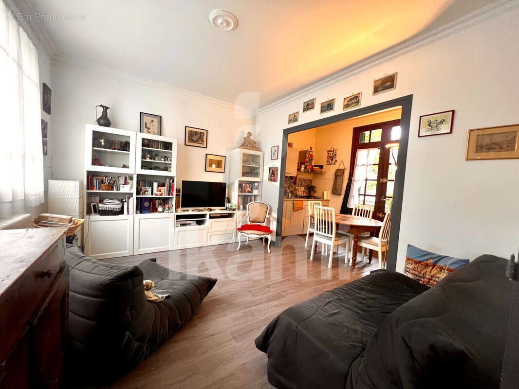 Maison à VIF