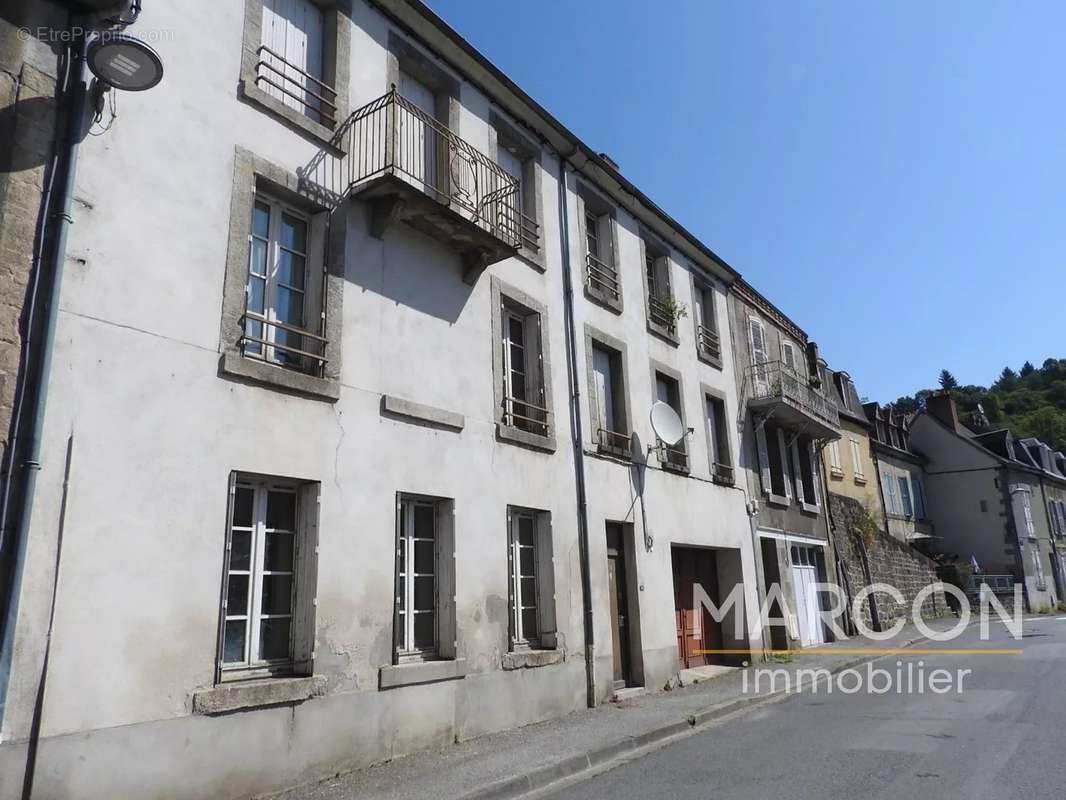 Appartement à AUBUSSON