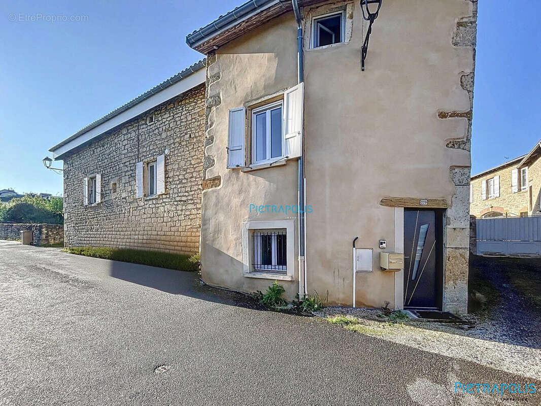 Maison à POMMIERS