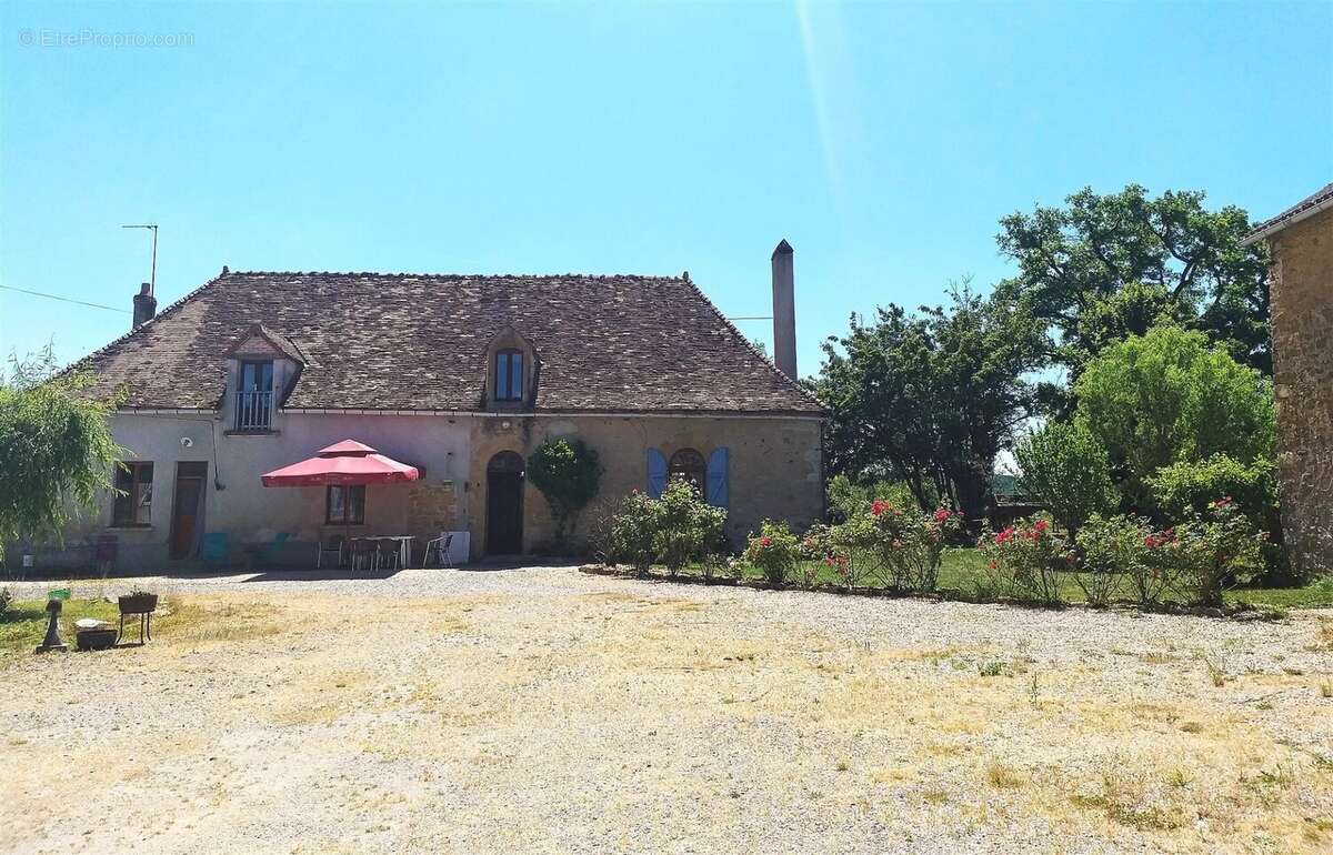 Maison à PRISSAC