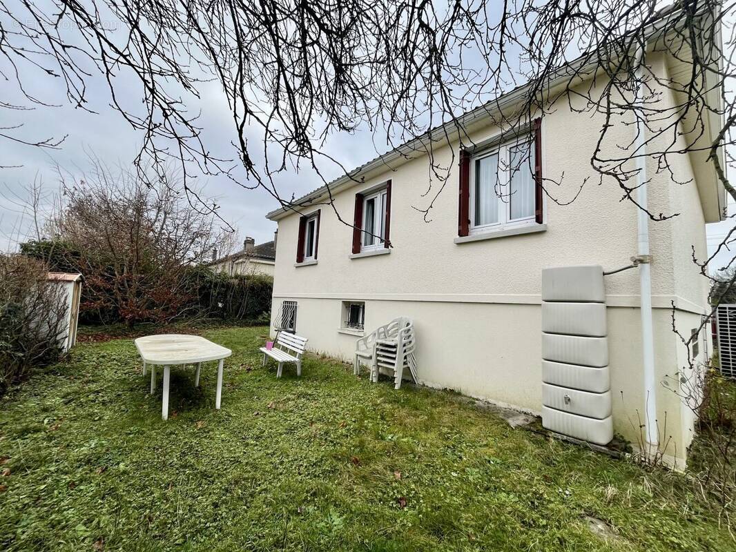 Maison à MONTMORENCY