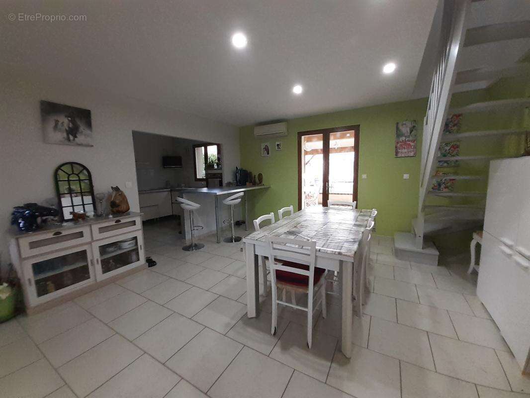 Maison à MOREE