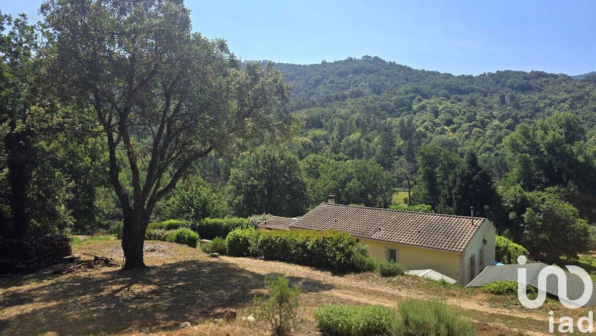 Photo 1 - Maison à LES MAYONS