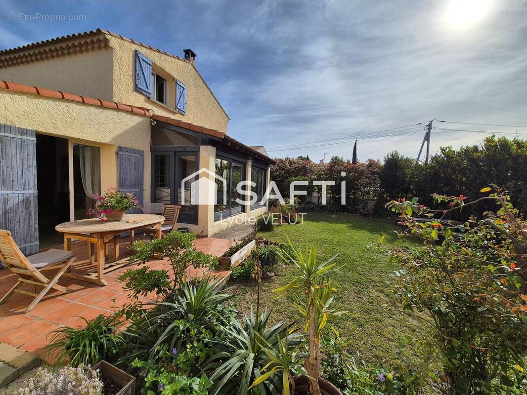 Photo 1 - Maison à SALON-DE-PROVENCE