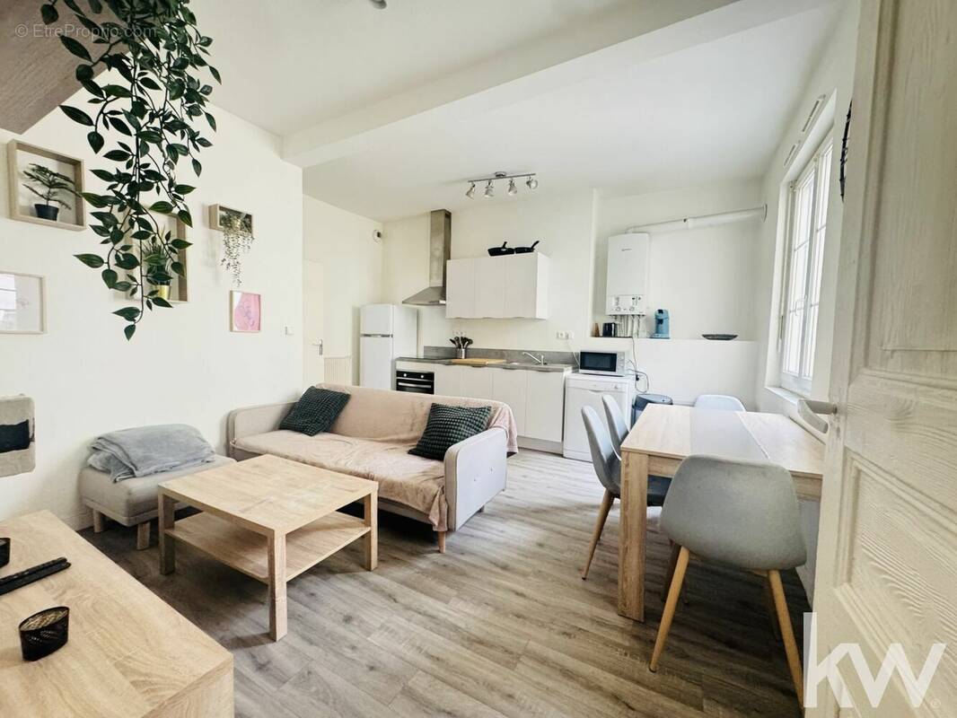 Appartement à SAINT-ETIENNE