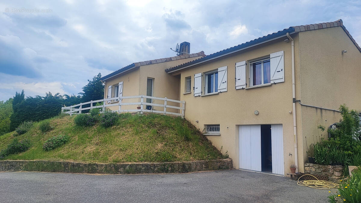 Maison à LAMASTRE