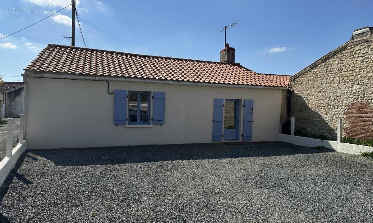 Maison à ANGLES