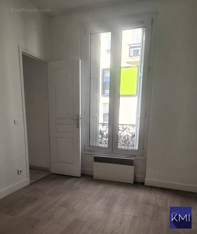 Appartement à PARIS-20E