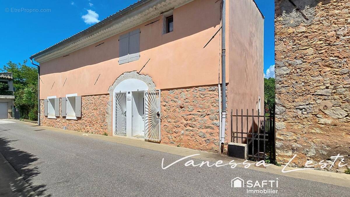 Photo 1 - Maison à FLASSANS-SUR-ISSOLE
