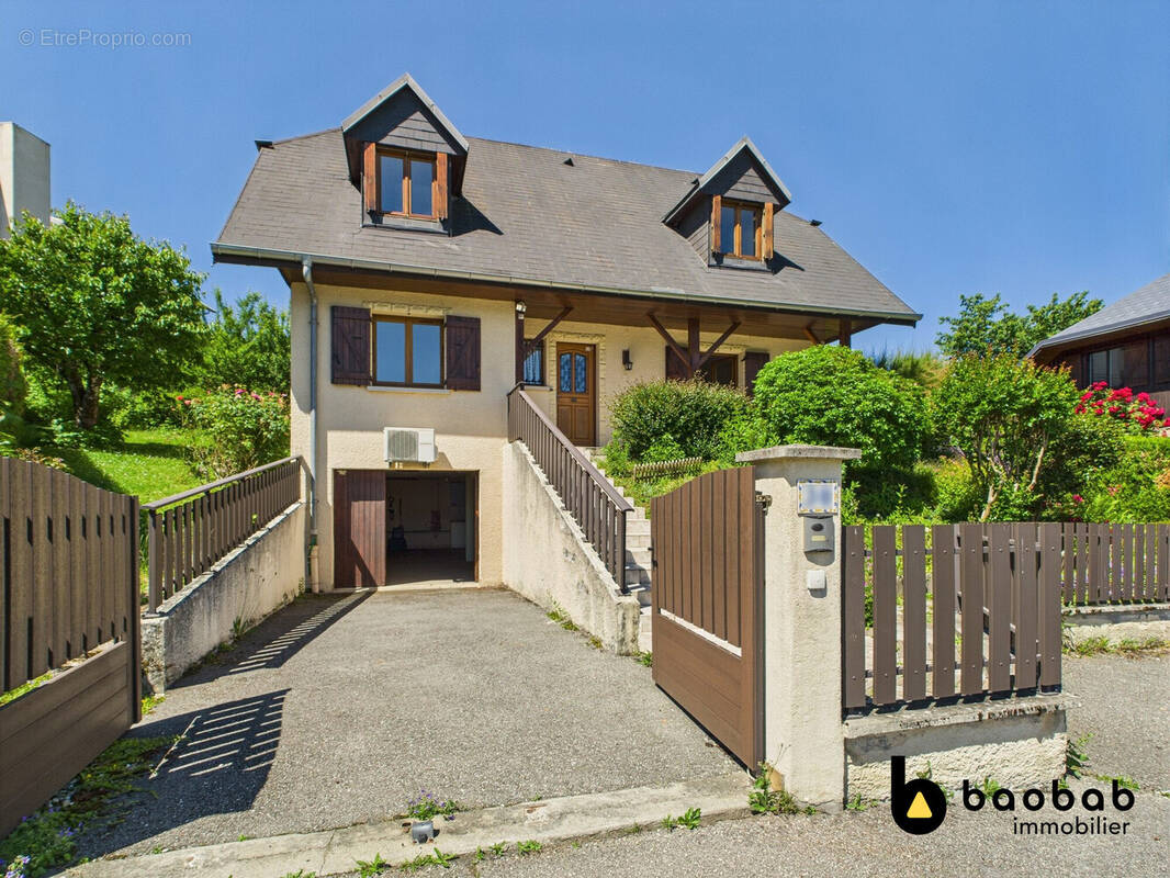 Maison à BARBERAZ