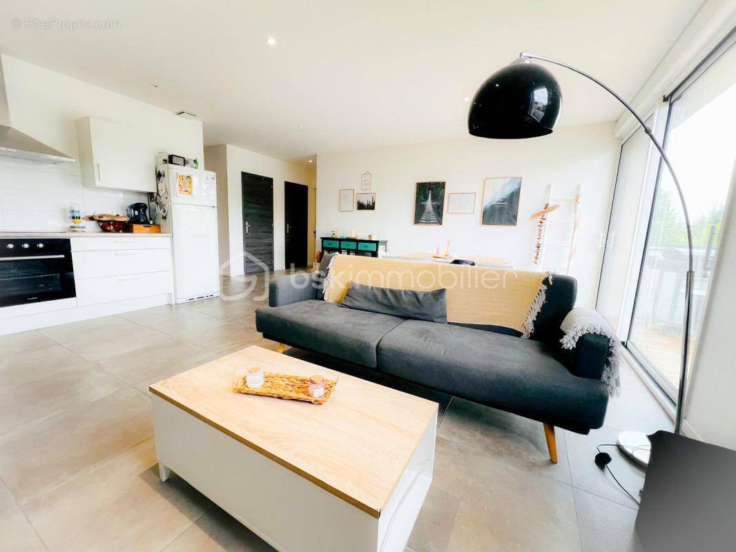 Appartement à CHAPONOST