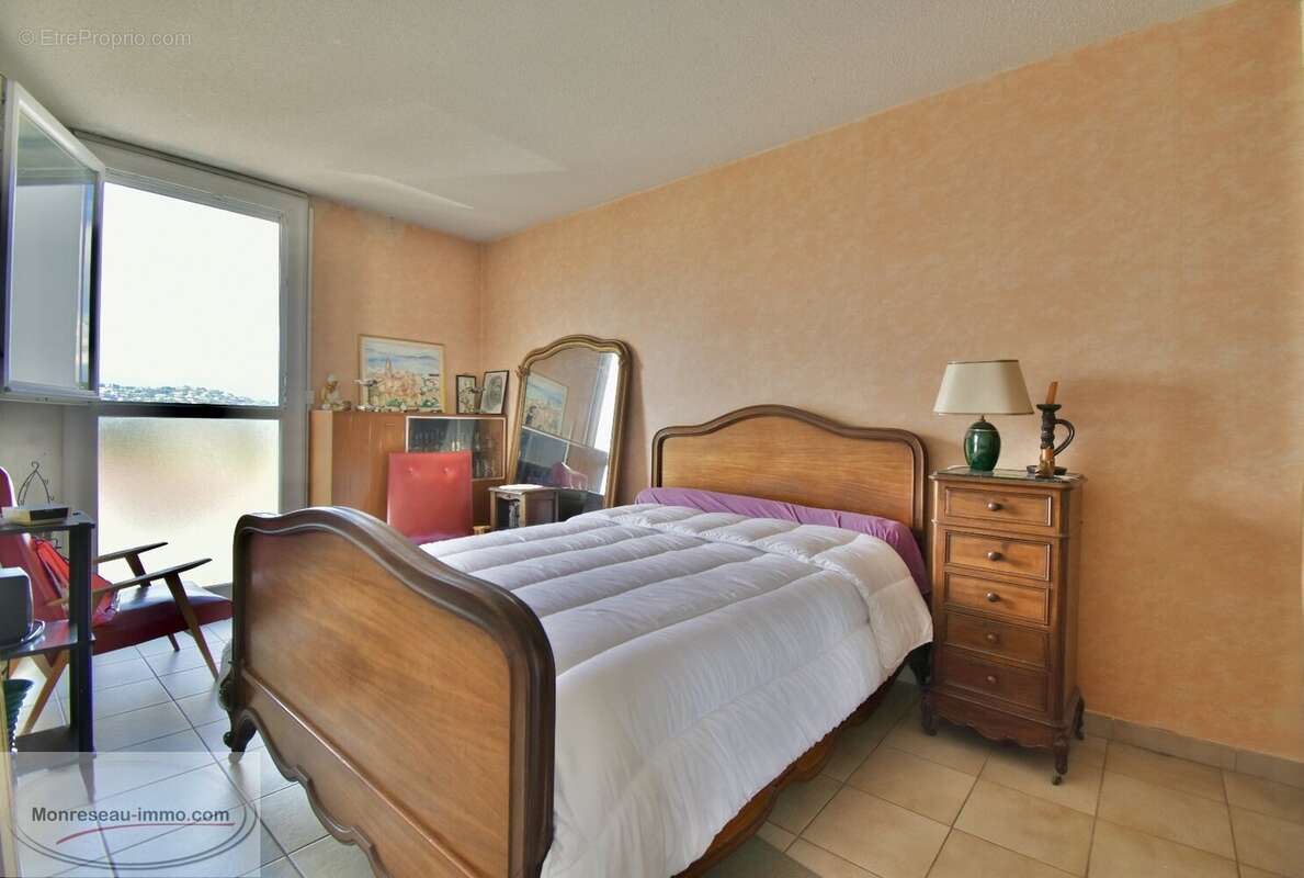 Appartement à LE CANNET