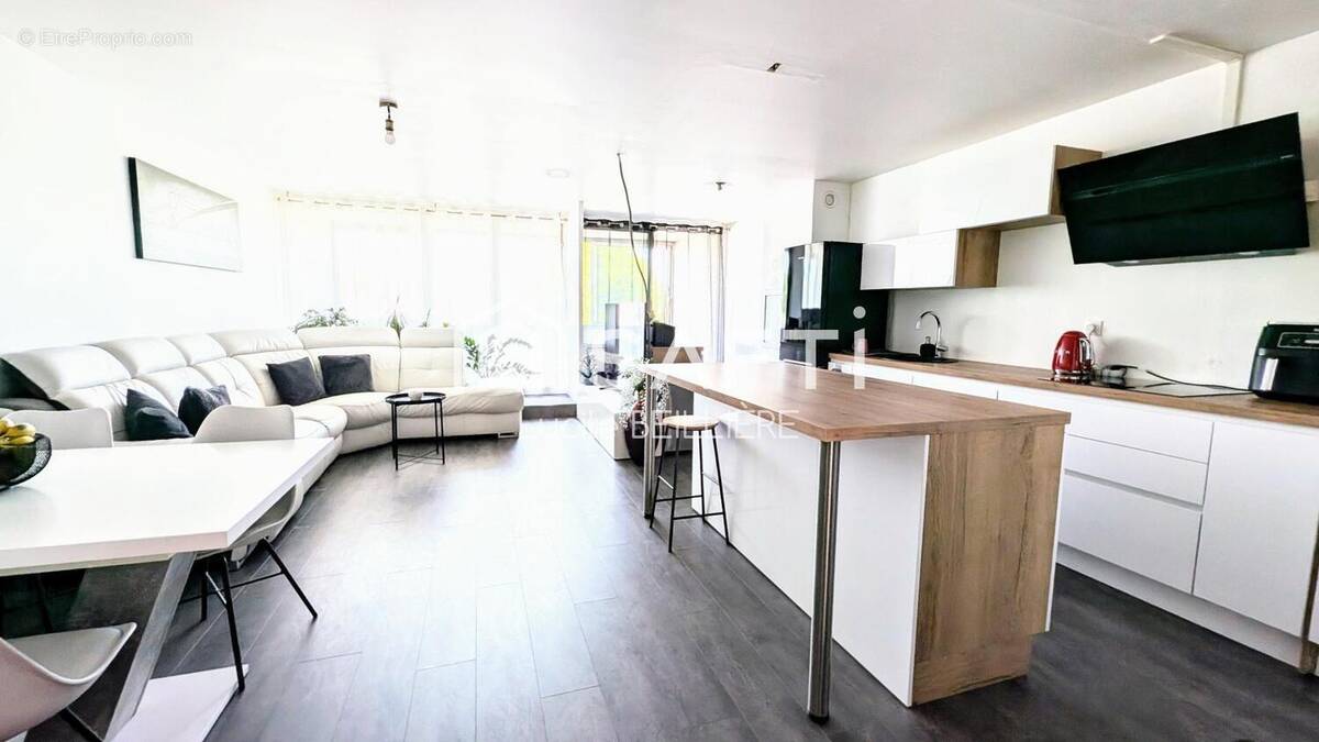 Photo 1 - Appartement à ORLY