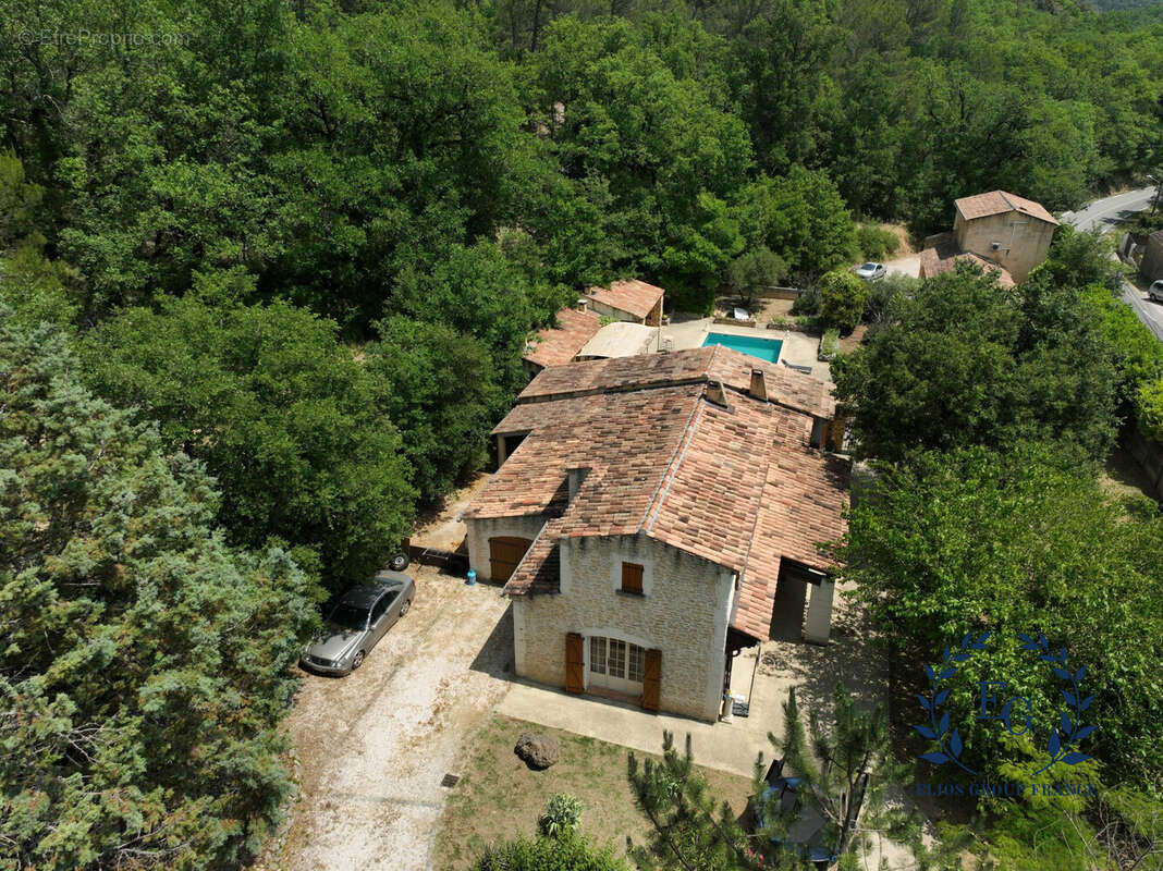 Maison à BRUE-AURIAC