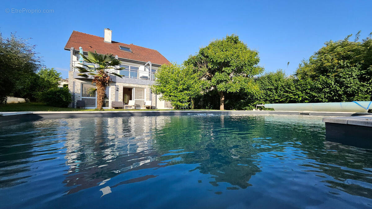Maison à TALANT