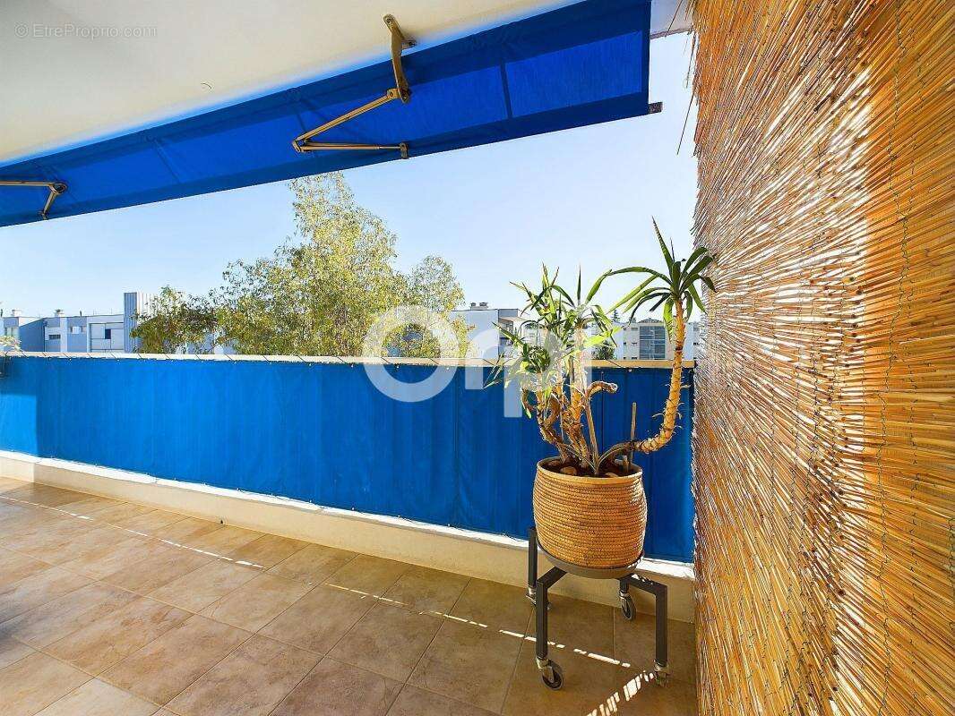 Appartement à MANDELIEU-LA-NAPOULE