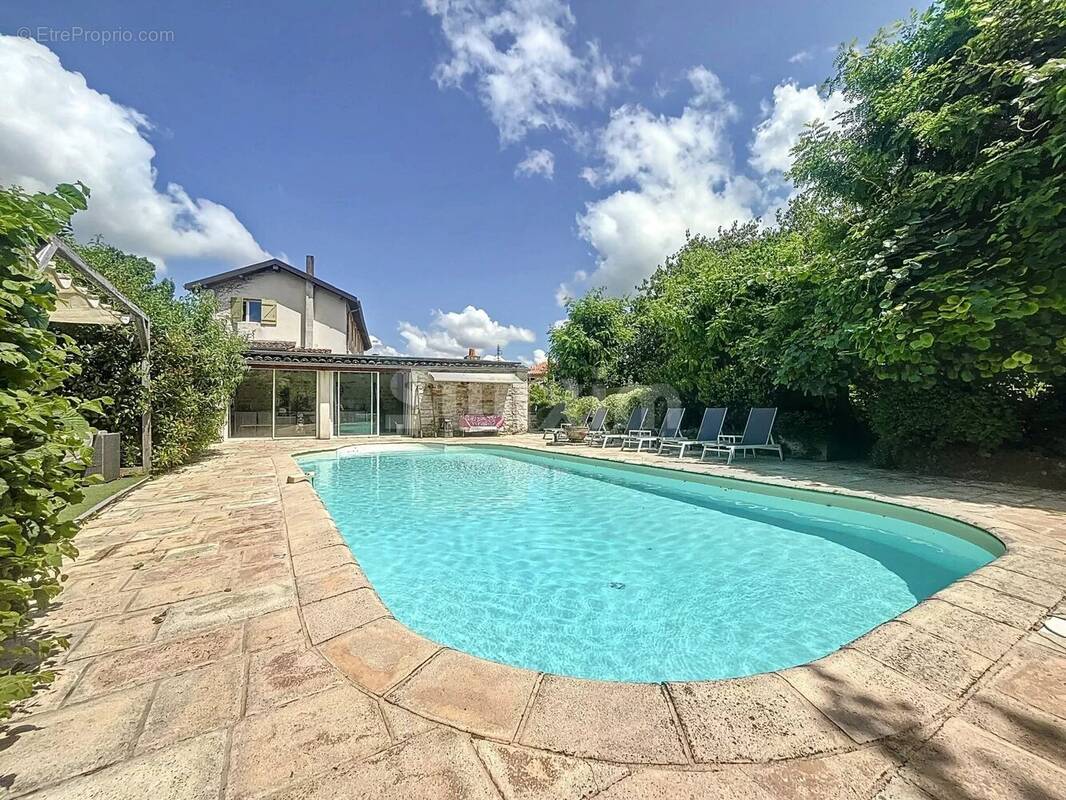 Maison à TOURNUS