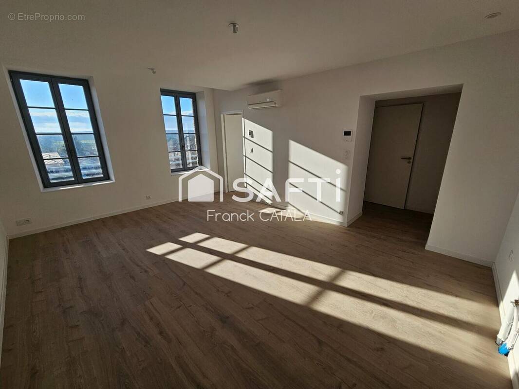 Photo 1 - Appartement à VILLEFRANCHE-DE-LAURAGAIS