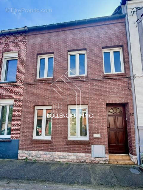 Maison à HAZEBROUCK