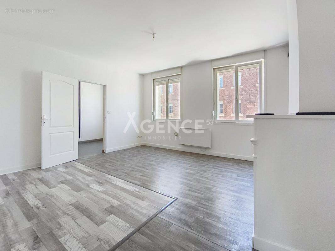 Appartement à AIRE-SUR-LA-LYS