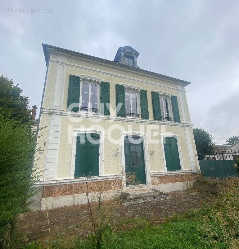 Maison à BREVAL