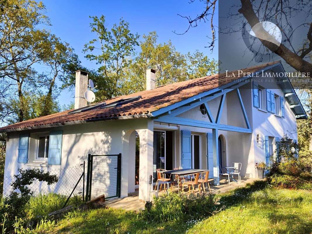 Maison à LABASTIDE-SAINT-PIERRE